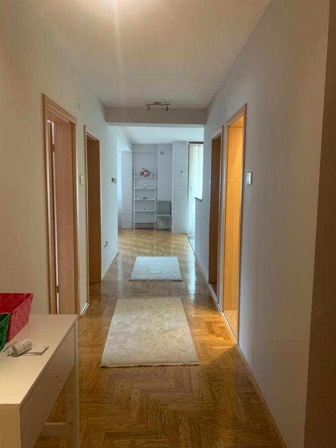 Cozy City Center Apartment Prizren Luaran gambar