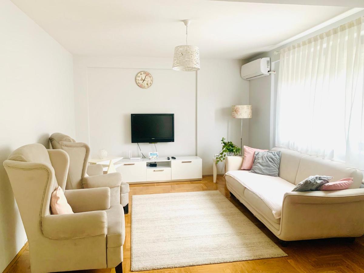Cozy City Center Apartment Prizren Luaran gambar